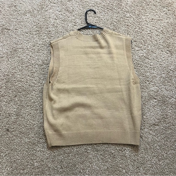 Shein Sweater Vest V Neck Cable Knit Medium Apricot - Picture 4 of 4